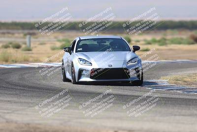 media/Sep-20-2025-Extreme Speed (Sat) [[1fcc23683c]]/Orange (Mid Intermediate)/Session 2 (Sunrise)/